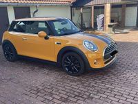 Second-hand Mini ONE 102 CP (75 kW) 2017 Portocaliu Hatchback