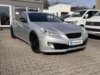 Gebraucht Hyundai Genesis 303 PS (222 kW) 2012 Sleek silver Coupé