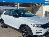 Gebraucht VW T-Roc 150 PS (110 kW) 2019 Weiß SUV