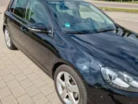 Gebraucht VW Golf VI Style 122 PS (89 kW) 2011 Schwarz Kleinwagen
