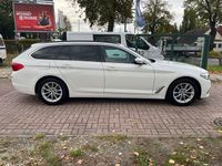 Używany BMW 520 Performance 190 KM (139 kW) 2018 Biały Kombi