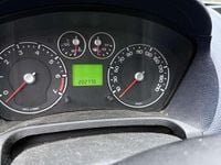 Gebraucht Ford Fiesta Ambiente 60 PS (44 kW) 2006 Kleinwagen
