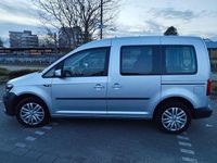 Gebraucht VW Caddy Trendline 125 PS (91 kW) 2015 Silber Van / Kleinbus