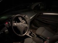 Gebraucht Opel Astra 90 PS (66 kW) 2006 Schwarz Kleinwagen