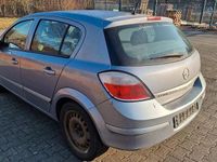 Gebraucht Opel Astra Enjoy 105 PS (77 kW) 2005 Grau Limousine