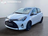 Gebraucht Toyota Yaris Hybrid Club 75 PS (55 kW) 2014 Weiß Limousine