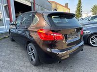 Gebraucht BMW 220 Active Tourer 192 PS (141 kW) 2015 Black sapphire metallic Van / Kleinbus