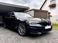 Gebraucht BMW 530 M Sport 292 PS (214 kW) 2021 Schwarz Kombi