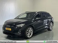 Gebraucht Audi Q4 e-tron Competition 150 kW (204 PS) 2022 Schwarz SUV