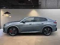 Gebraucht BMW X2 M Sport 170 PS (125 kW) 2025 Grau SUV
