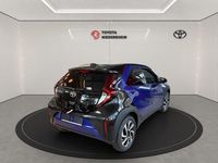 Neu Toyota Aygo X 72 PS (52 kW) 2025 Blau SUV