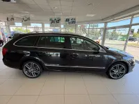 Gebraucht Skoda Superb Elegance 170 PS (125 kW) 2013 Schwarz Kombi