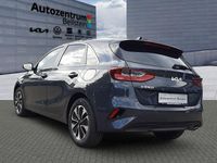 Neu Kia Ceed 140 PS (102 kW) 2025 Grau Kleinwagen
