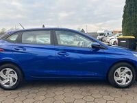 Gebraucht Hyundai i20 101 PS (74 kW) 2021 Blau Kleinwagen