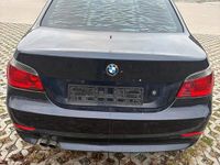 Gebraucht BMW 525 137 PS (100 kW) 2005 Blau Limousine