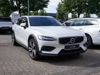Gebraucht Volvo V60 CC 184 PS (135 kW) 2021 Kombi