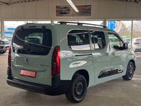 Gebraucht Citroën Berlingo Feel 131 PS (96 kW) 2019 Grün Van / Kleinbus