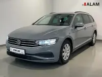 Gebraucht VW Passat Basis 150 PS (110 kW) 2023 Mondsteingrau Kombi