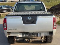 Gebraucht Nissan Navara 190 PS (139 kW) 2011 Silber Pickup