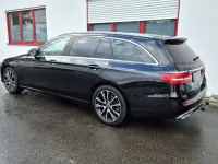 Gebraucht Mercedes E220 194 PS (142 kW) 2020 Schwarz Limousine