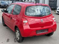 Używany Renault Twingo 75 KM (55 kW) 2011 Czerwony Hatchback