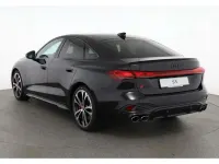 Neu Audi 100 Sport 367 PS (269 kW) 2026 Mythosschwarz metallic Limousine