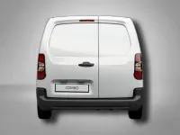 Używany Opel Combo 102 KM (75 kW) 2025 Biały Minivan