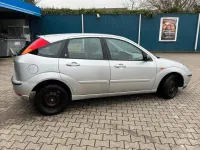 Gebraucht Ford Focus 115 PS (84 kW) 2002 Silber Limousine