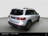 Gebraucht Mercedes GLB200 AMG 163 PS (119 kW) 2025 Lack hightechsilber (metallic) SUV