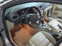 Gebraucht Ford Focus Ghia 101 PS (74 kW) 2008 Silber Limousine