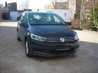 Gebraucht VW Touran Comfortline 150 PS (110 kW) 2016 Grau Van / Kleinbus