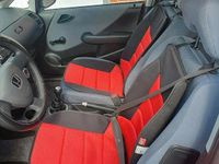 Second-hand Honda Jazz 78 CP (57 kW) 2007 Roșu Hatchback