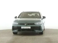 Gebraucht VW Passat R-line 272 PS (200 kW) 2025 Grün Kombi