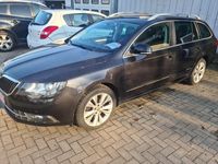 Gebraucht Skoda Superb 140 PS (102 kW) 2014 Schwarz Kombi