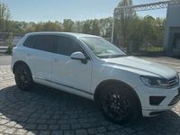 gebraucht VW Touareg 4,2TDI V8 R Line Facelift mit Mega Ausstattung