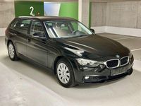 Gebraucht BMW 318 136 PS (100 kW) 2016 Schwarz Limousine