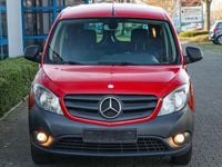 Gebraucht Mercedes Citan 111 110 PS (80 kW) 2015 Rot Van / Kleinbus