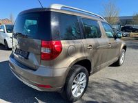Gebraucht Skoda Yeti Ambition 140 PS (102 kW) 2015 Braun SUV
