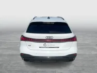 Second-hand Audi A5 S-Line 204 CP (150 kW) 2025 Alb Break