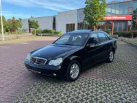 Gebraucht Mercedes C180 143 PS (105 kW) 2003 Schwarz Limousine