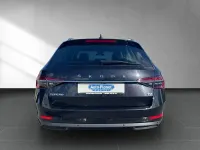 Gebraucht Skoda Superb Style 218 PS (160 kW) 2023 Schwarz Kombi