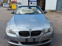 Gebraucht BMW 330 Cabriolet 231 PS (169 kW) 2008 Grau Cabrio