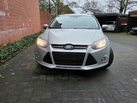 Gebraucht Ford Focus Titanium 163 PS (119 kW) 2013 Silber Limousine