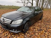 Gebraucht Mercedes C180 156 PS (114 kW) 2011 Schwarz Limousine