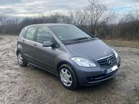 Gebraucht Mercedes A160 95 PS (69 kW) 2011 Silber Van / Kleinbus