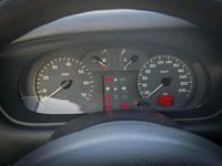 Gebraucht Renault Mégane 107 PS (78 kW) 2002 Limousine