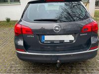 Gebraucht Opel Astra Eco 110 PS (80 kW) 2014 Grau Limousine