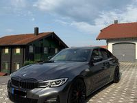 Gebraucht BMW 320 184 PS (135 kW) 2020 Grau Limousine