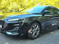 Gebraucht Ford Focus ST-Line X 155 PS (114 kW) 2023 Schwarz Limousine