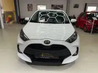 Używany Mazda 2 92 KM (67 kW) 2022 Biały Sedan/Limuzyna